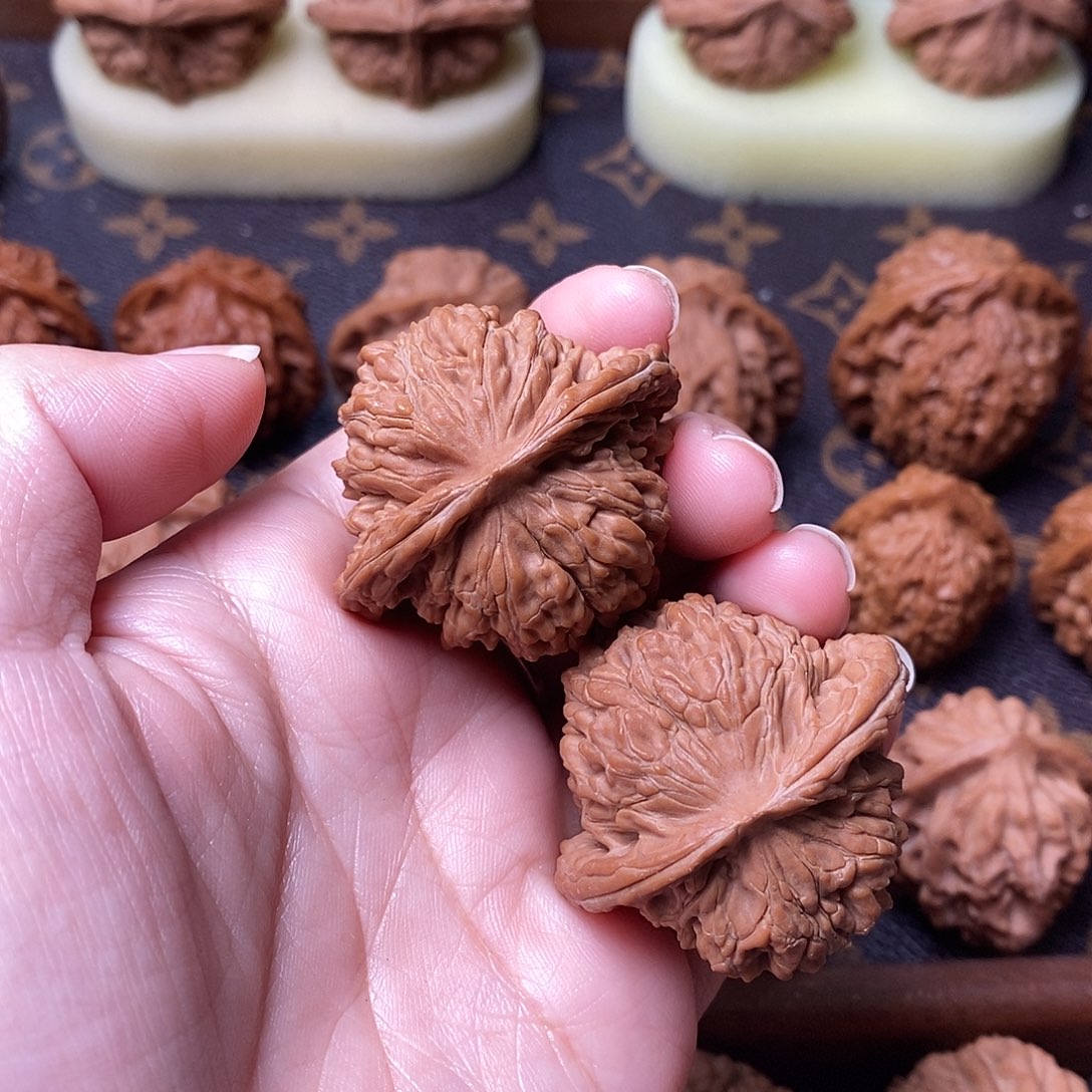 桃核吊坠全品四座楼40尺