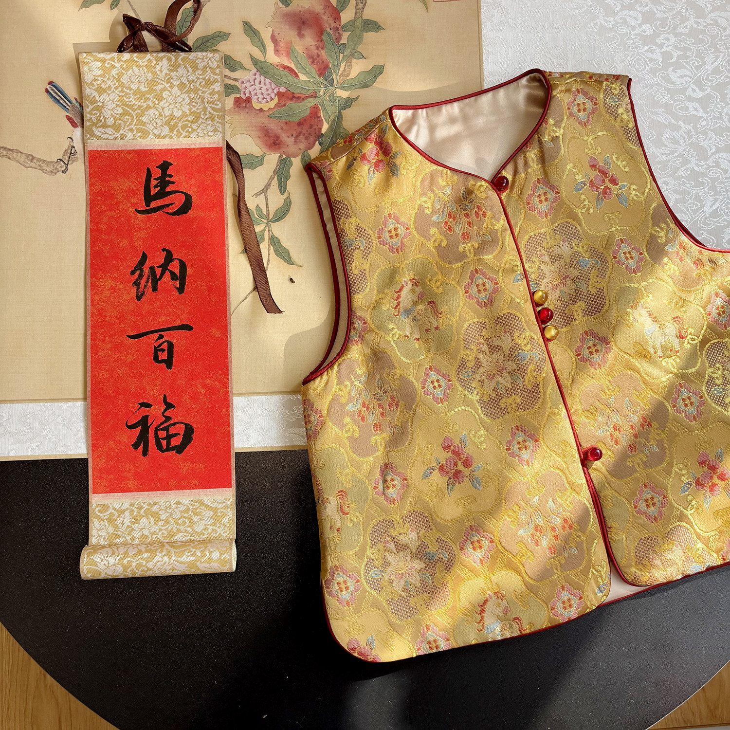 秋冬款新中式男童女童马夹圆领单排扣百搭新年装马年拜年服唐装