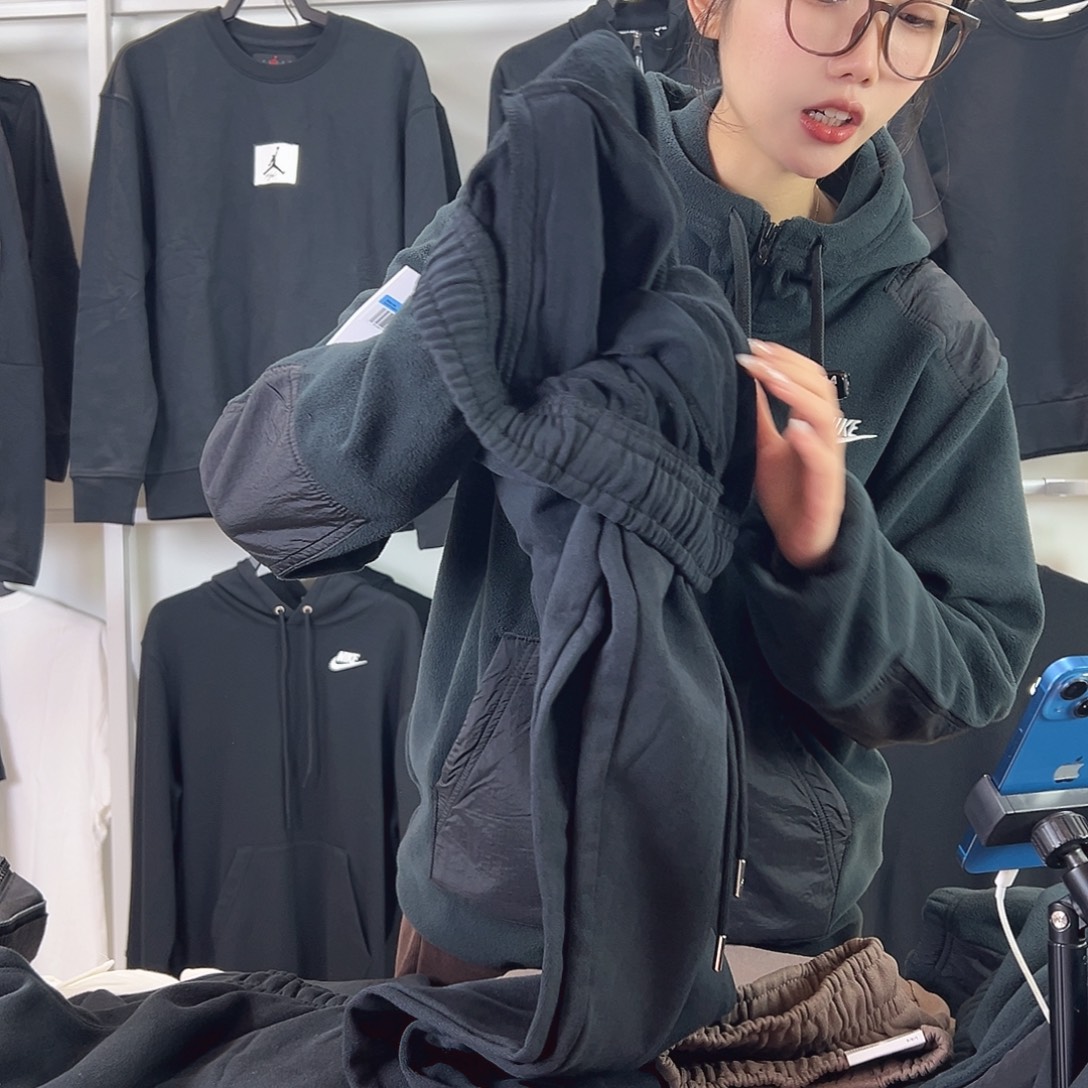 7469黑色长裤l140-160不退换