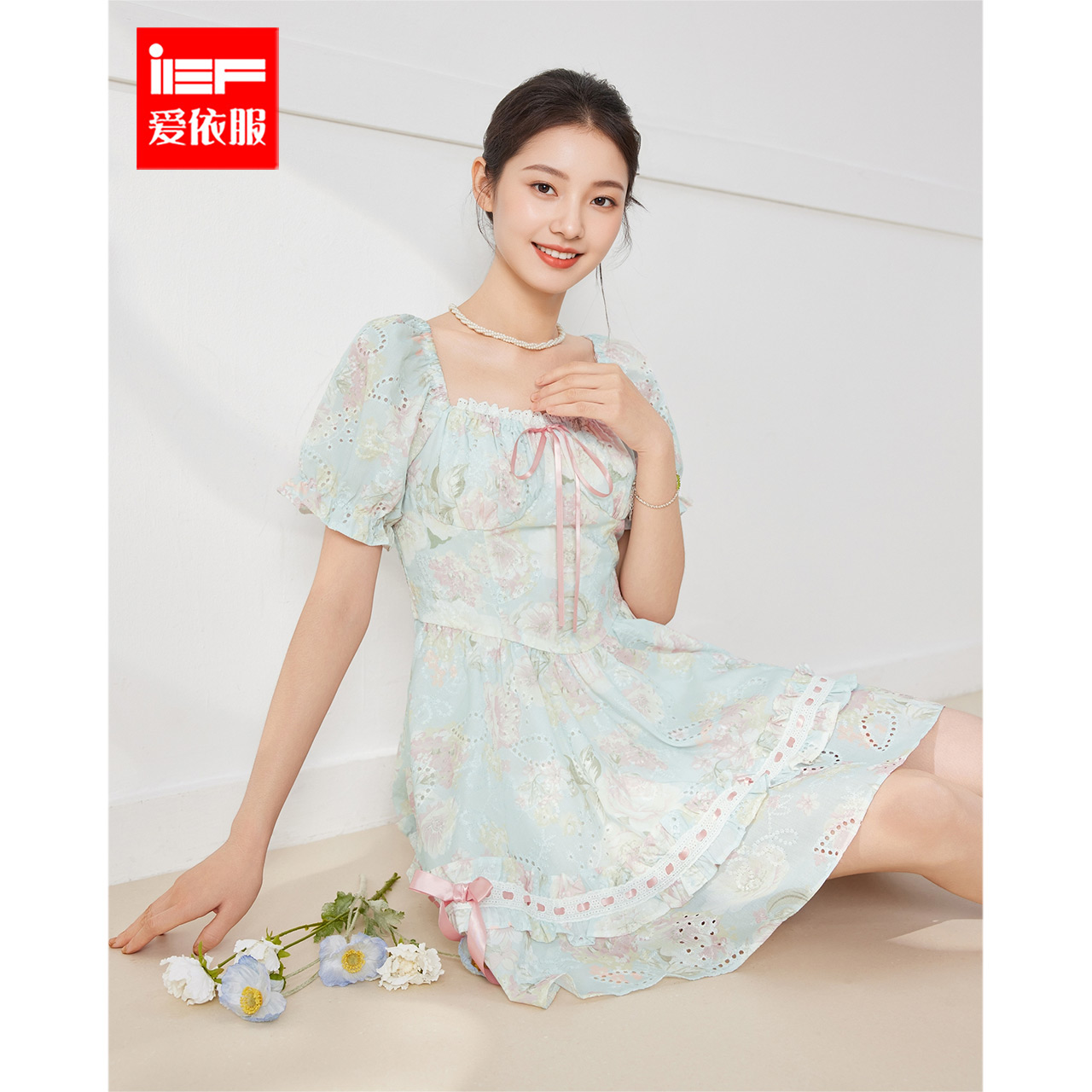 IEF/爱依服2025夏季新款法式复古宫廷风浪漫淑女气质设计感连衣裙