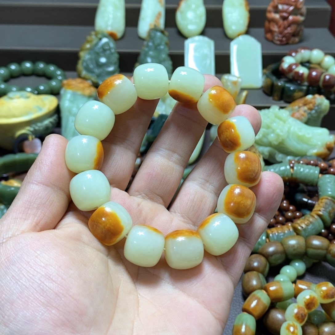透闪石质玉手串卡16未镶嵌玉*