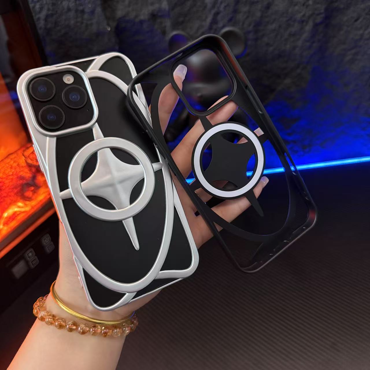 镂空磁吸手机壳适用苹果16ProMax防摔磨砂创意散热潮酷个性15/14