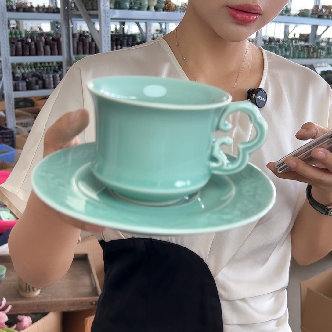 龙泉云间青瓷小米茶器