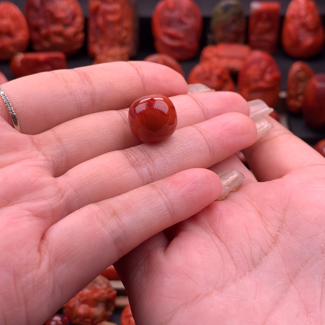 南红玛瑙南红川料原矿老型14mm未镶嵌