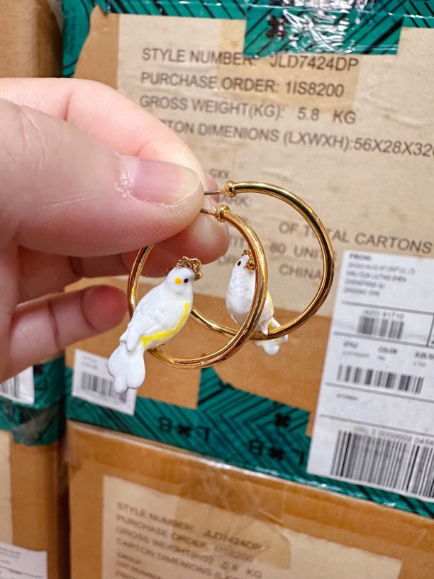 铜合金珐琅耳饰 可爱白色鹦鹉小鸟圆圈耳环气质耳饰
