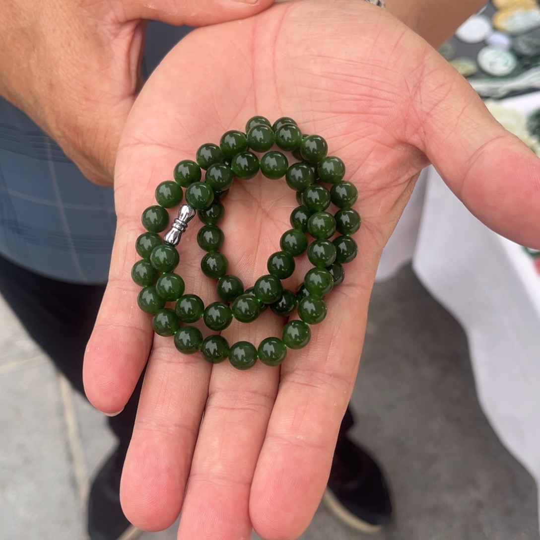 和田玉（碧玉）未镶嵌颈饰