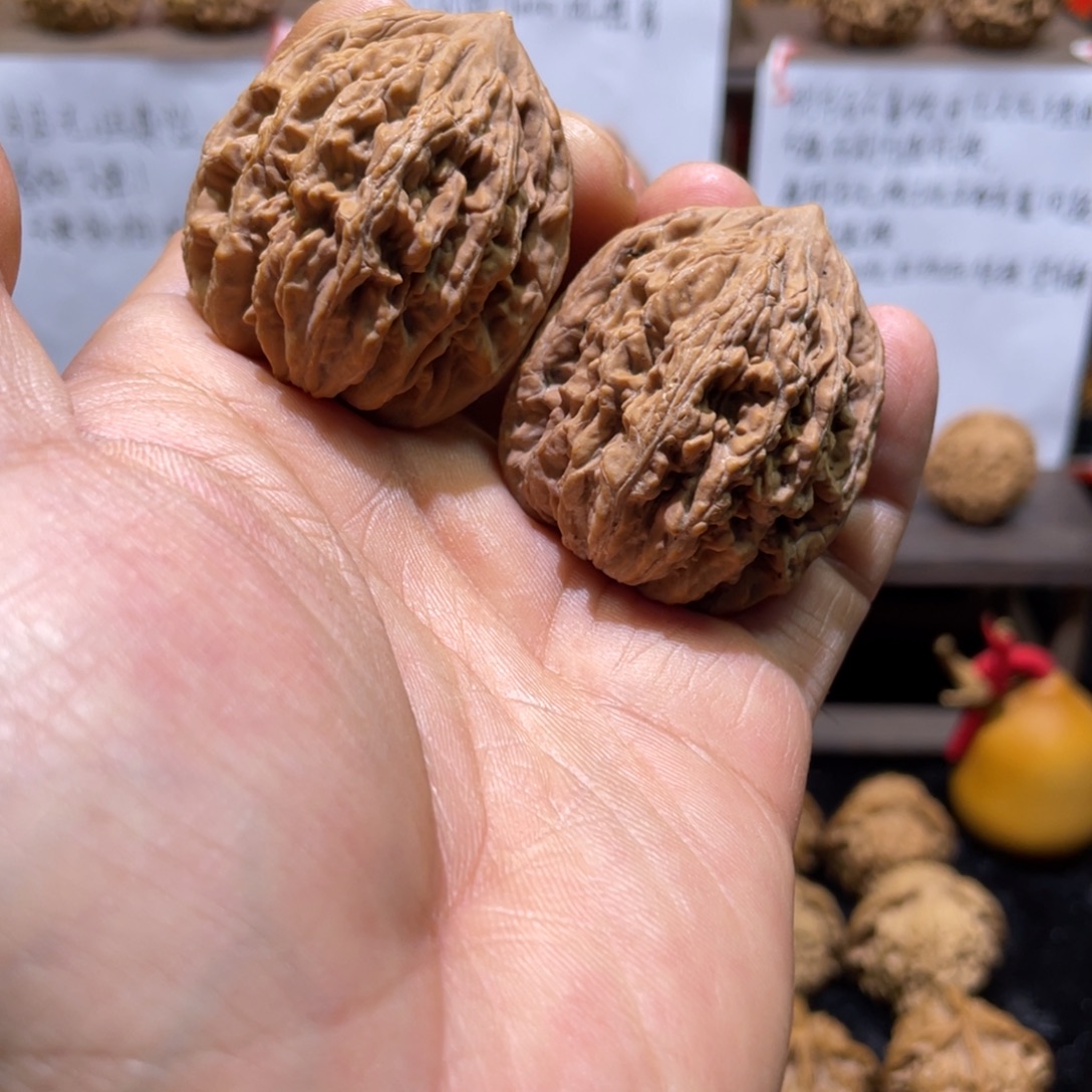 吊坠文玩核桃37/36/42虎头