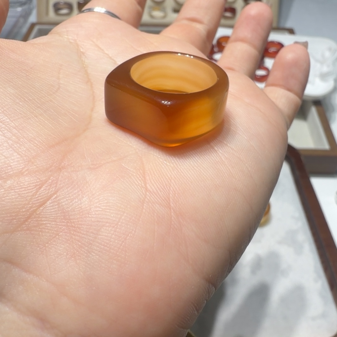 六***！玛瑙/玉髓未镶嵌戒指