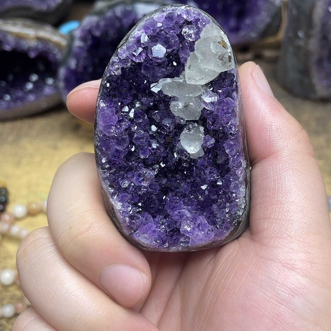 未镶嵌大型摆件（非配饰）紫晶