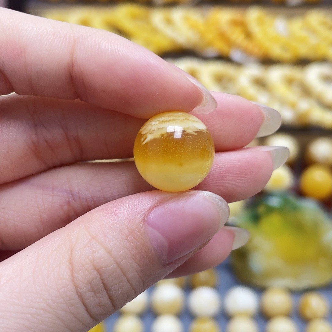 未镶嵌琥珀裸石蜜蜡圆珠15mm瑕疵