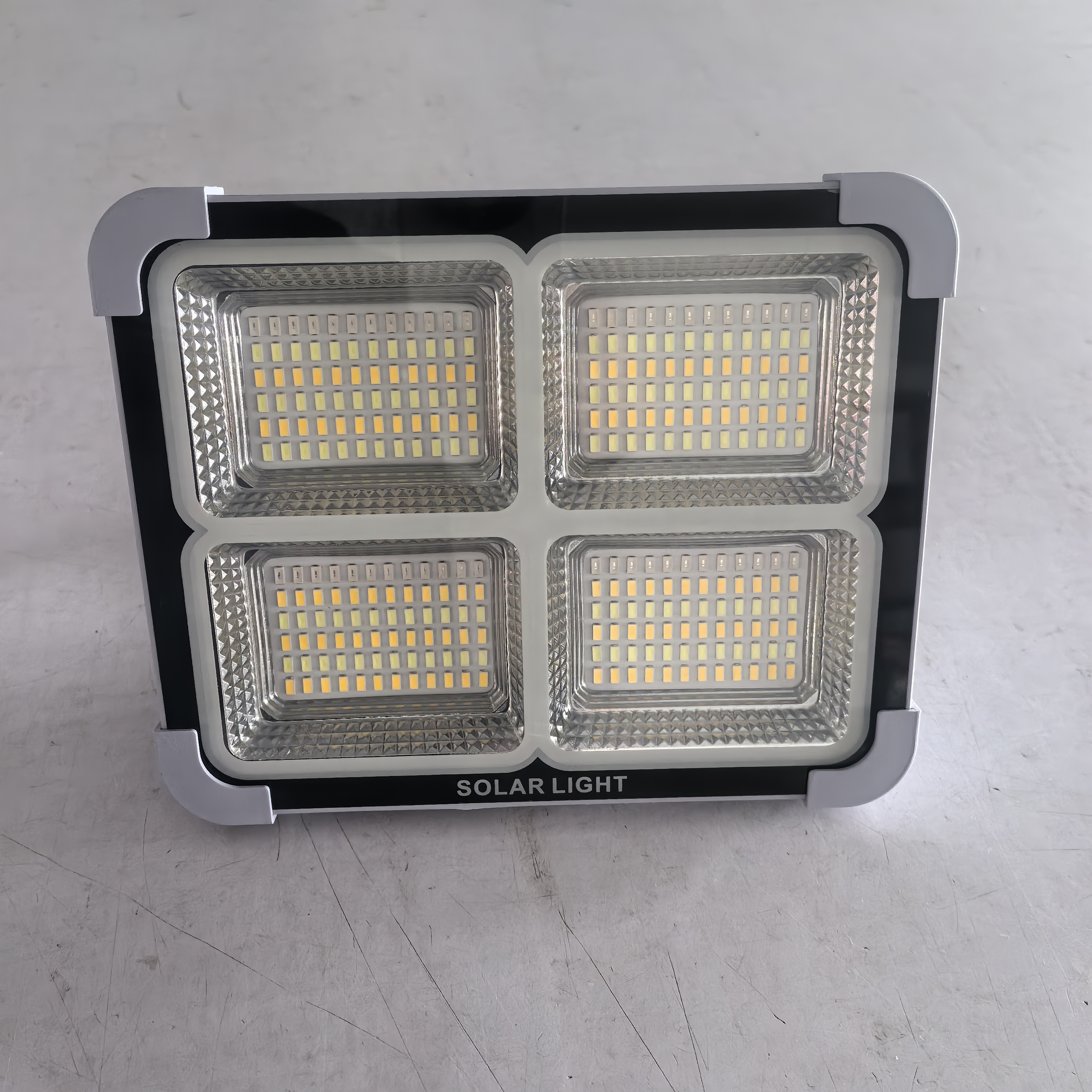 新大号太阳能多功能LED灯超长续航户外露营夜市摆摊工地照明充电