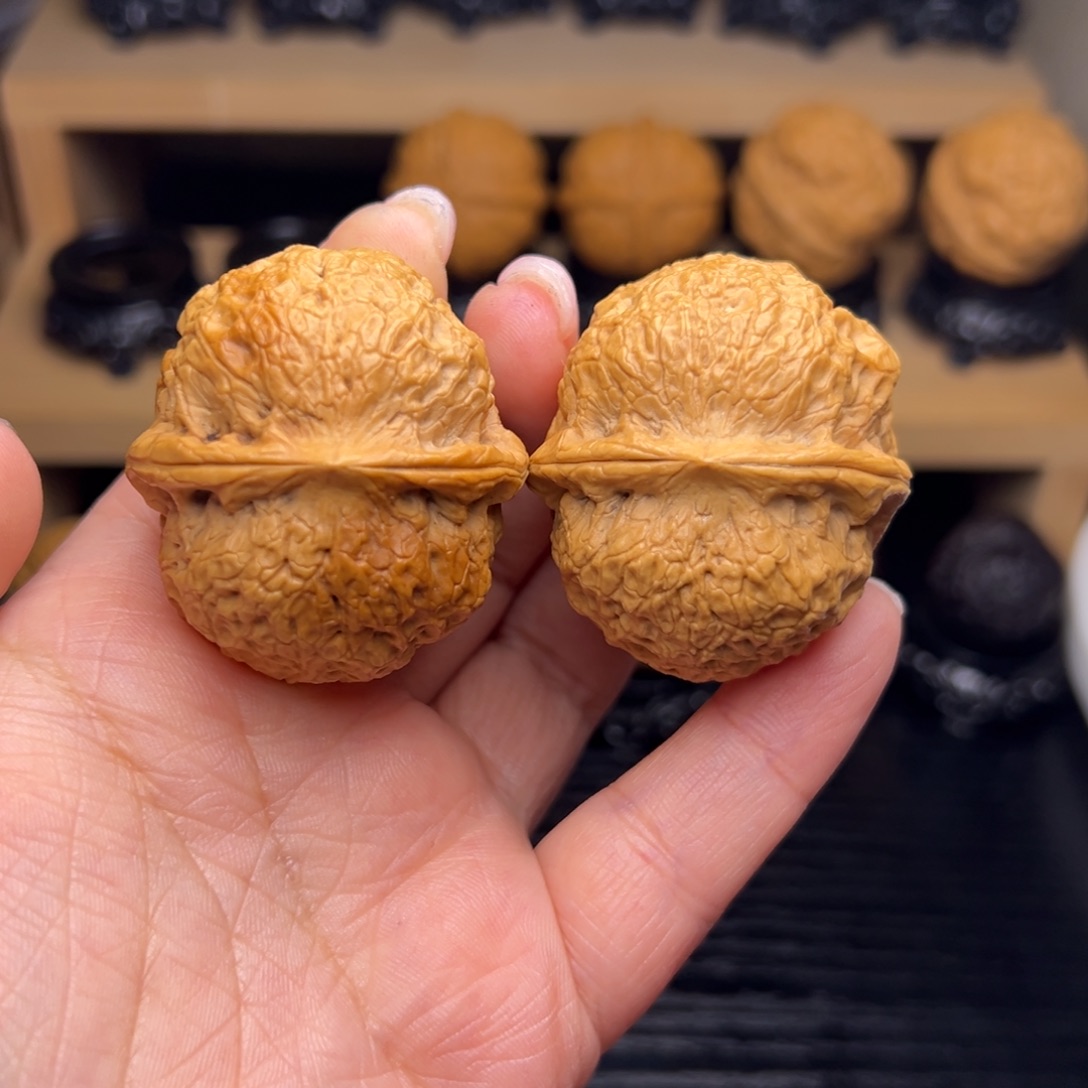 文玩核桃吊坠8z--------43.5尺