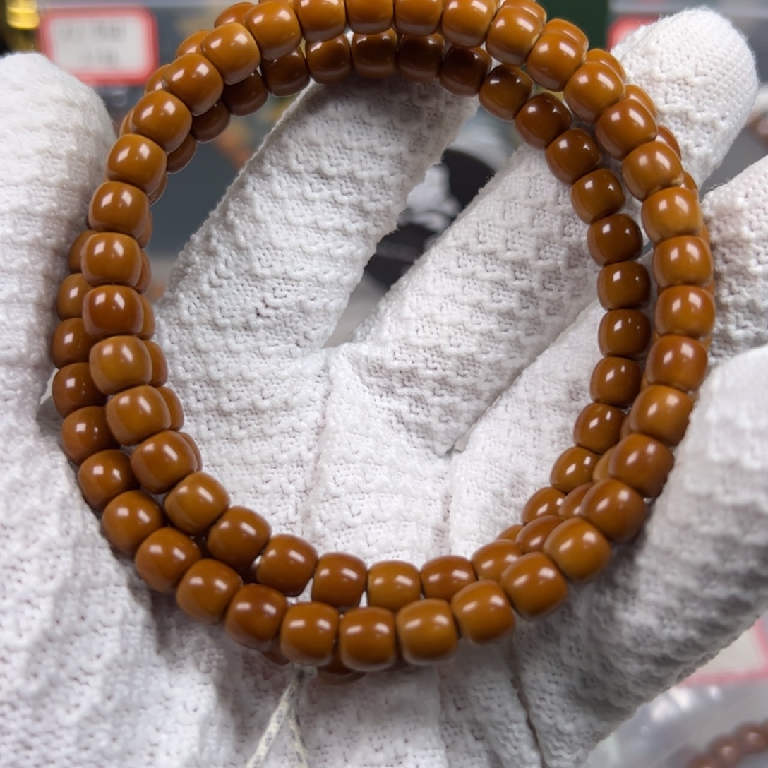 隔***的橄榄核吊坠sss级老挝核尖脖挂7.4mm