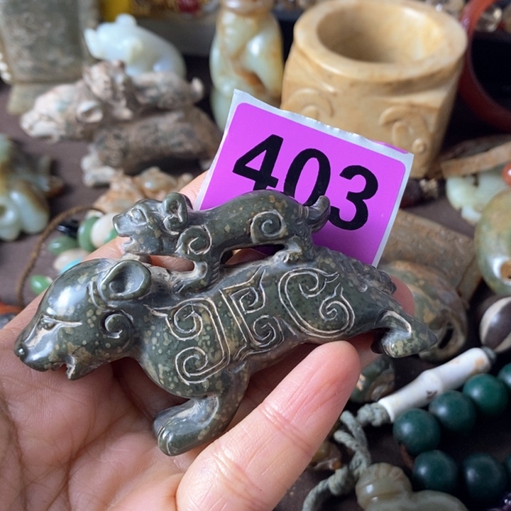 和田玉颈饰未镶嵌