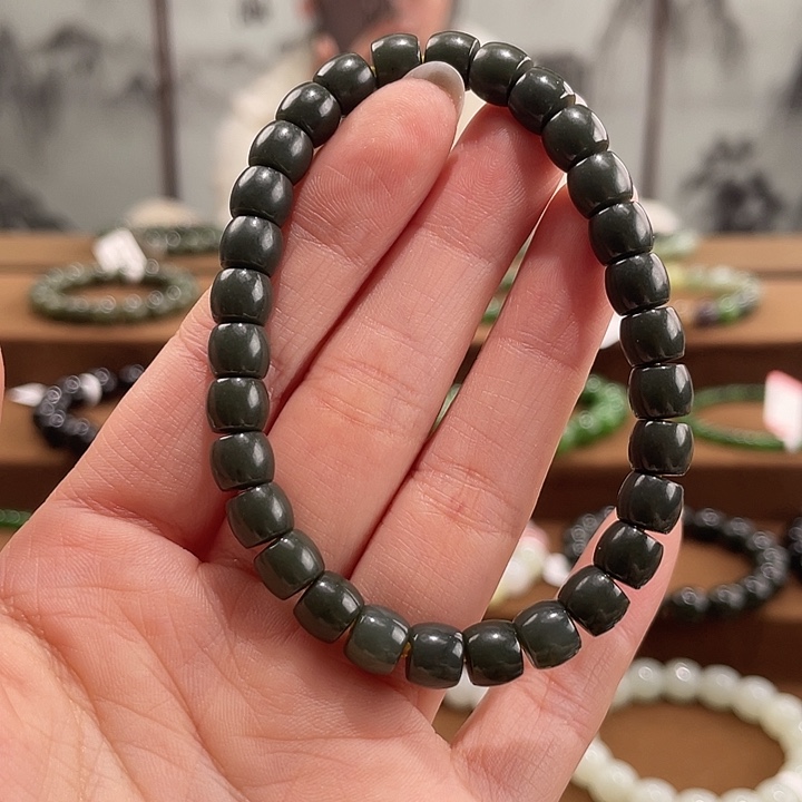 和田玉未镶嵌手链