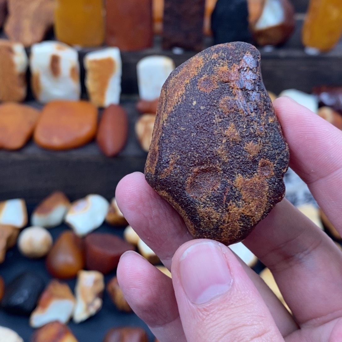 定制琥珀未镶嵌蜜蜡