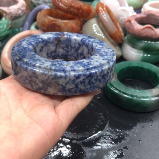 未镶嵌石英质玉珠宝半成品烛*