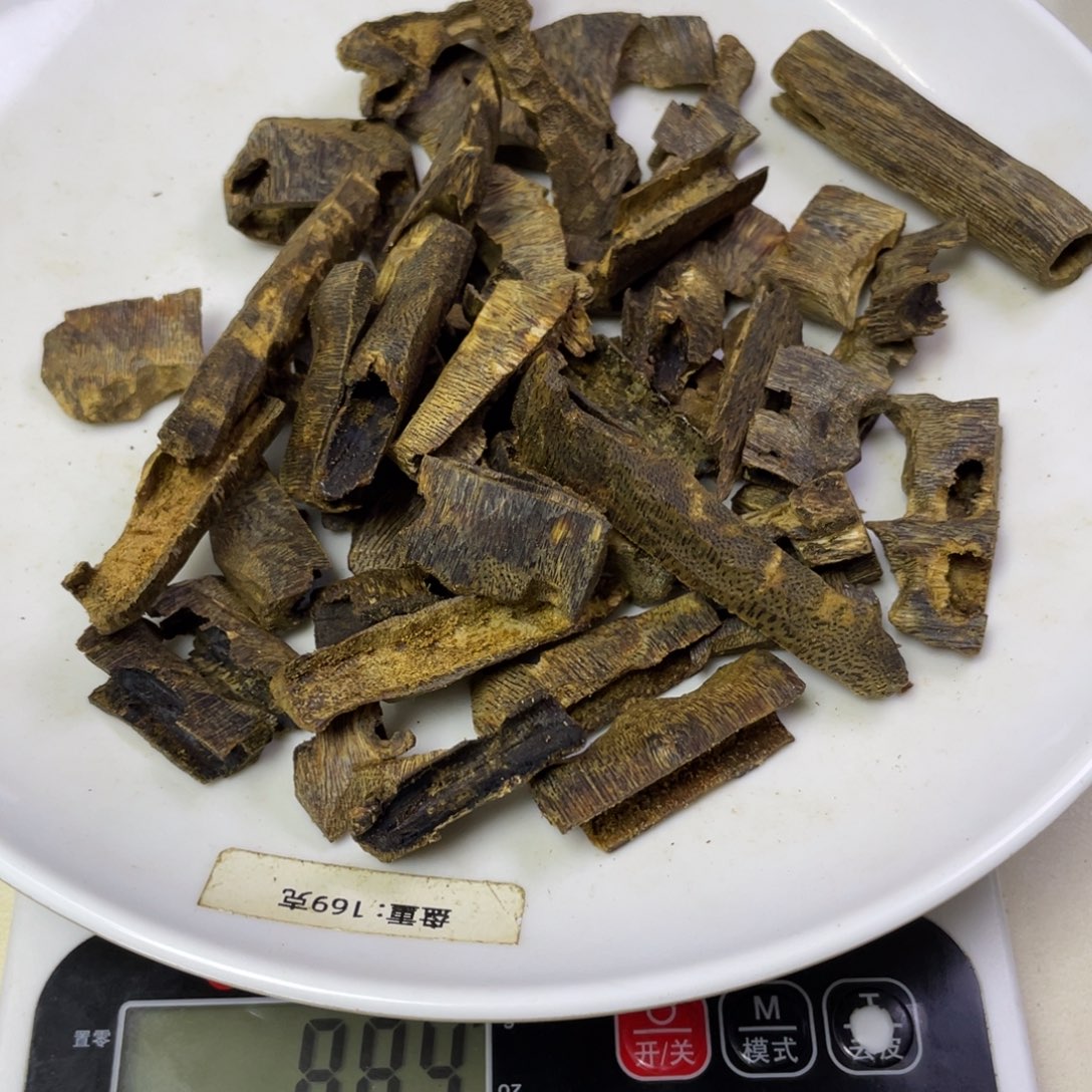 沉香沉香碎屑高山老陆河两面刮88克