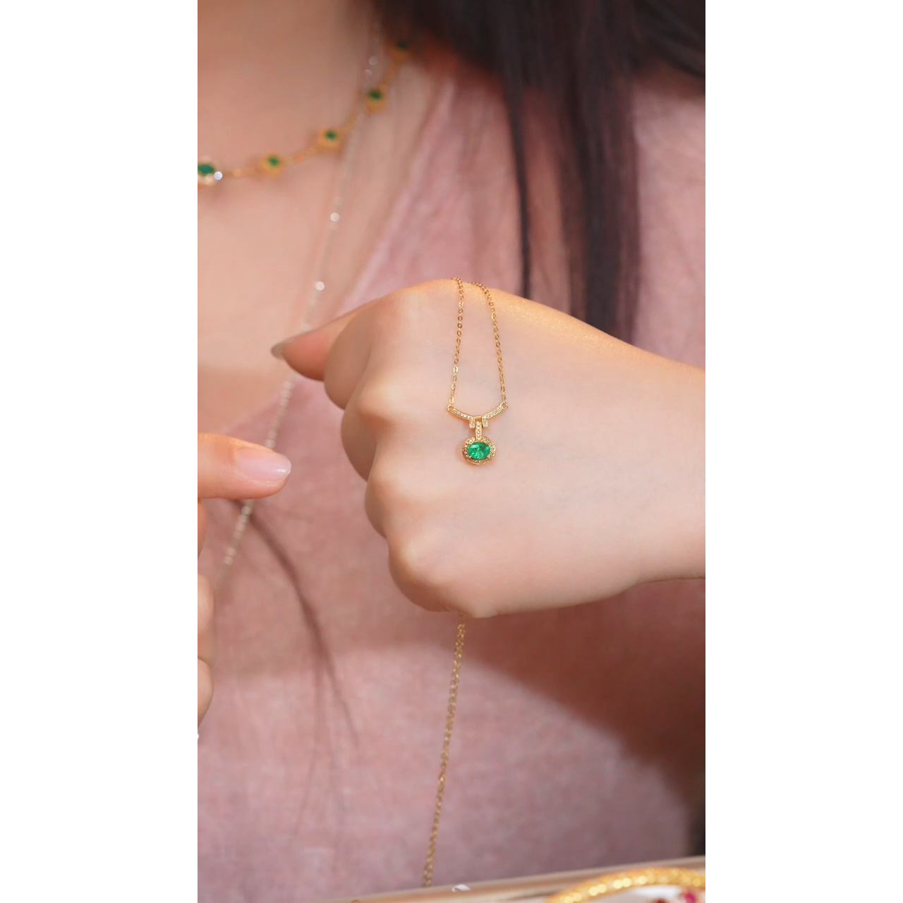 祖母绿项链18K金镶嵌（0.6ct）@@Q4578