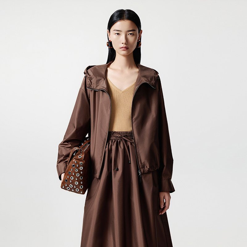 LANCY/朗姿2025年秋新款松弛感轻薄连帽长袖短外套女气质高级上衣