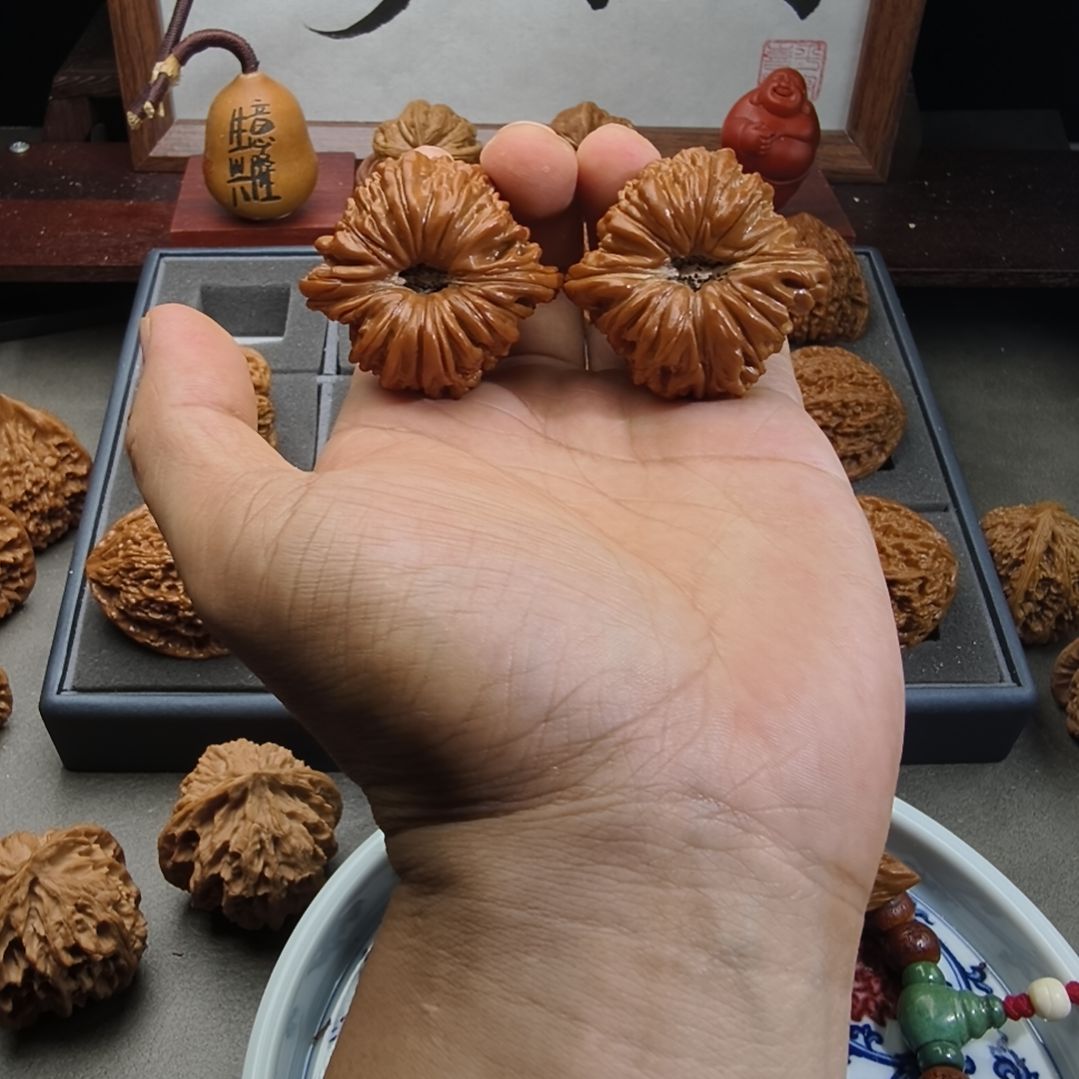 文玩核桃吊坠45魔眼拱桥凹底四座楼