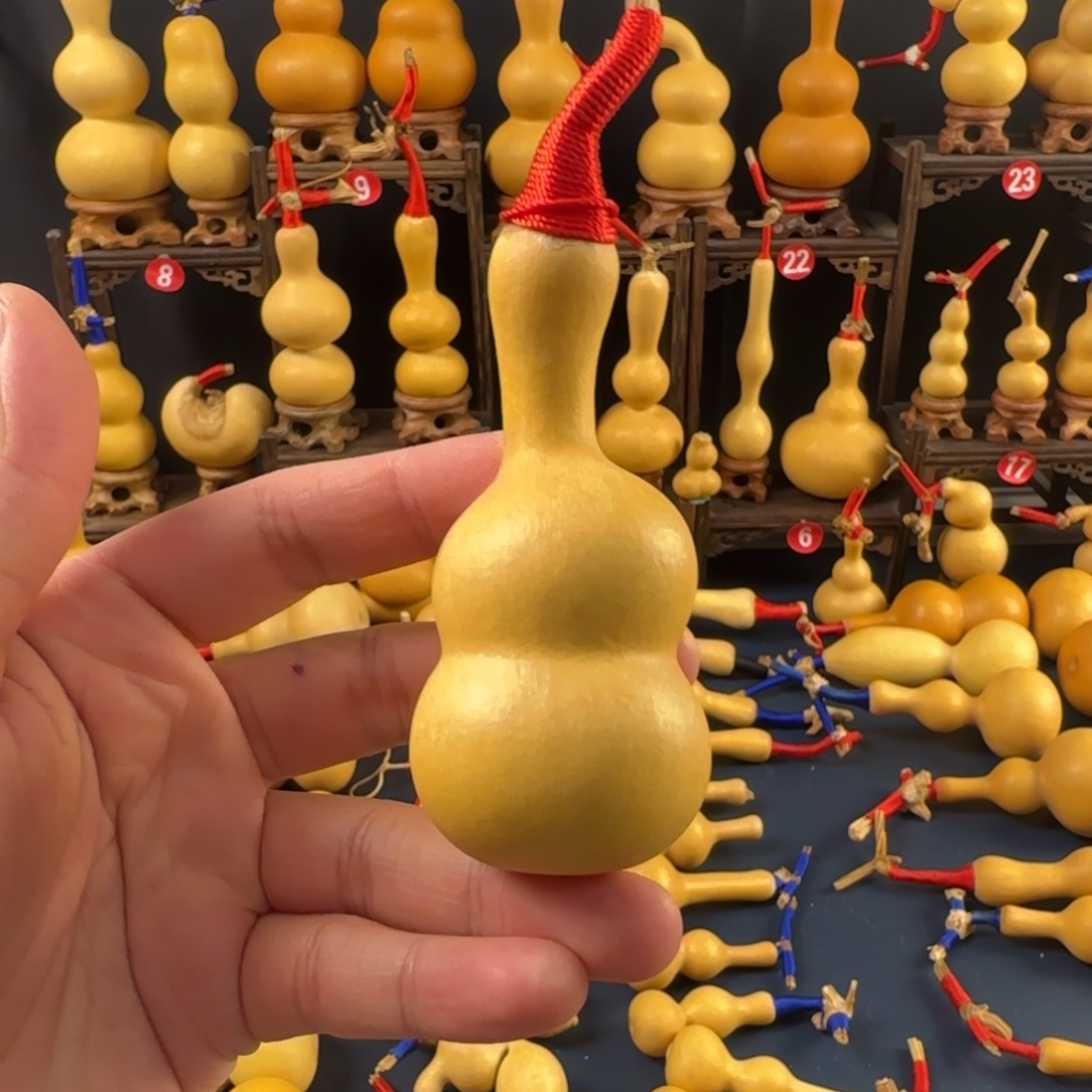 七扭八扭手把件铁皮葫芦