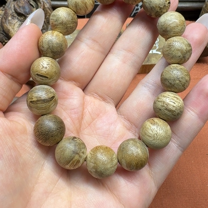 沉香手串馨安居沉香定制款