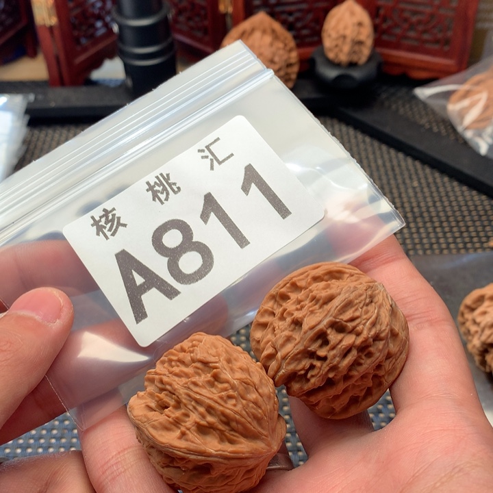 文玩核桃吊坠磨盘