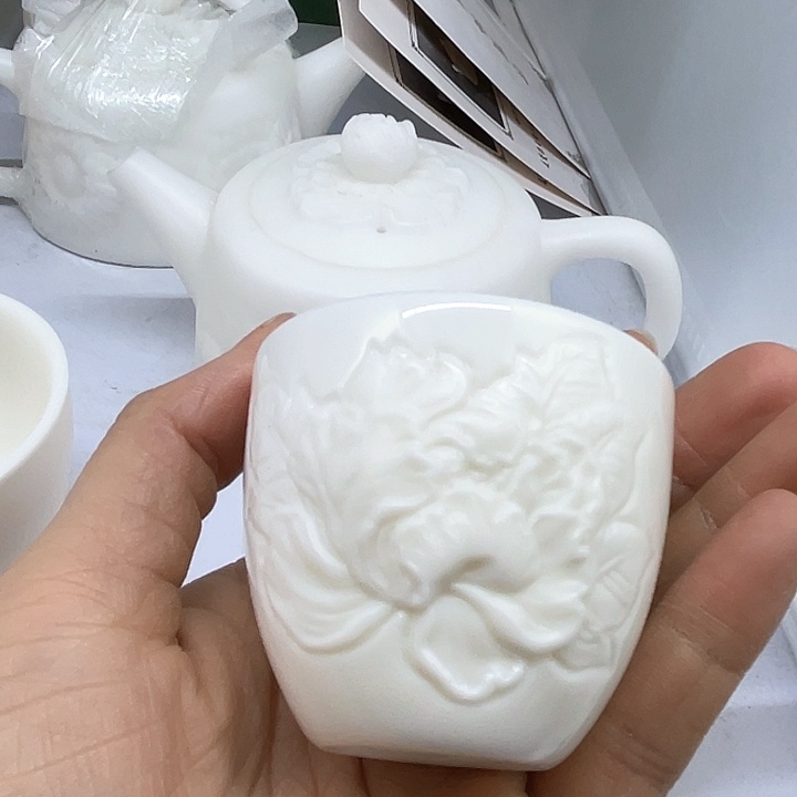 福利待遇多多哦哦哦