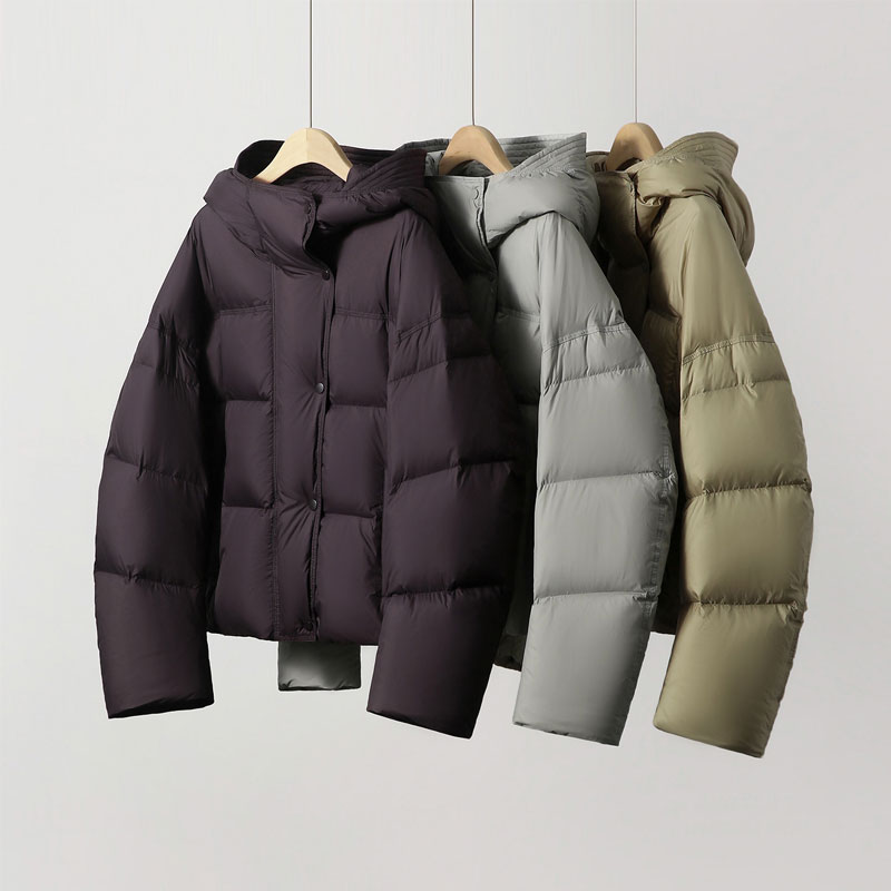 【九月木兮】鹅绒服 安心95鹅绒连帽短款羽绒服女冬季S82734YRBVG