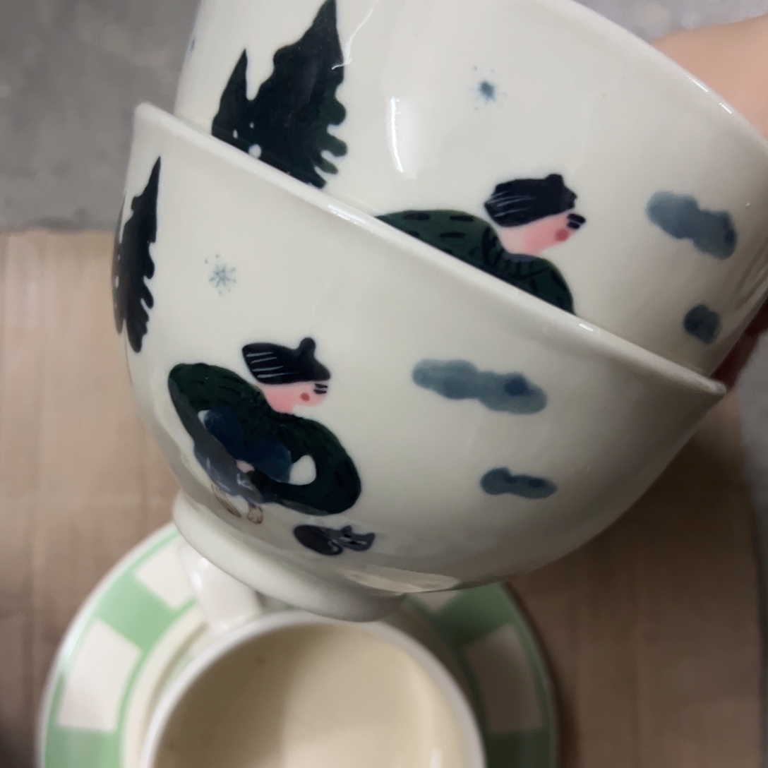 搪瓷微瑕抽象女孩碗两个