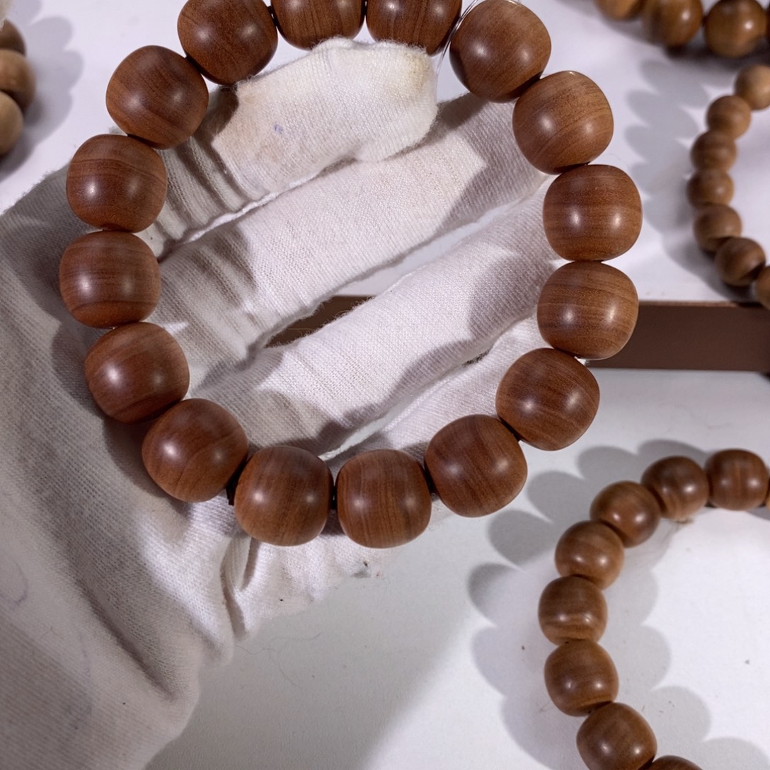 坦***风无事牌檀香木横纹黑肉百年沉水13*14大福利活动