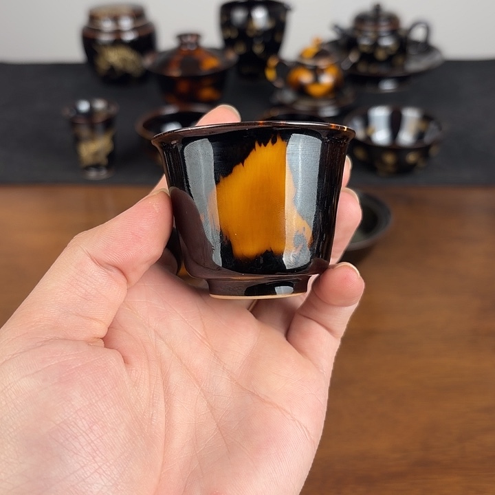 瓷玳瑁釉马蹄闻香杯