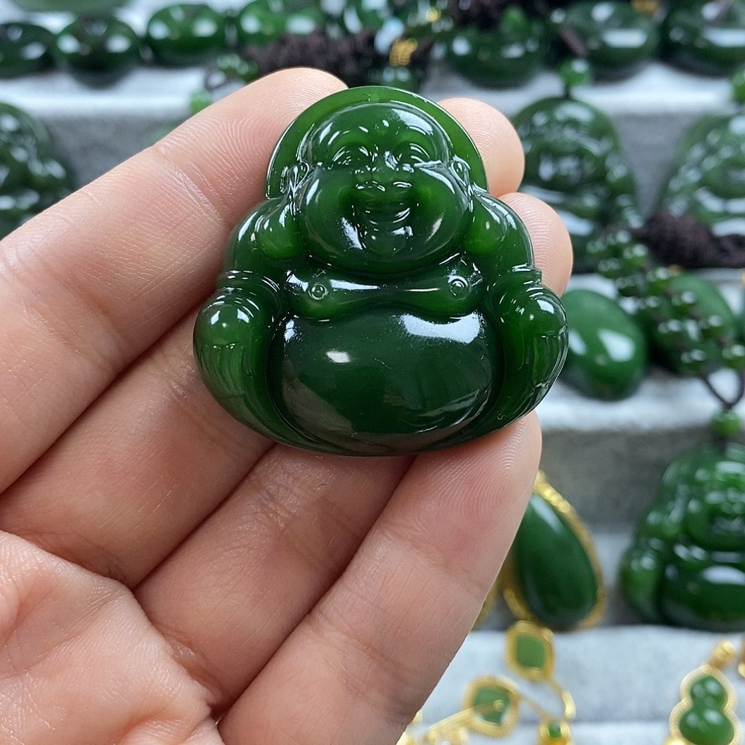 和田玉（碧玉）未镶嵌颈饰40mm