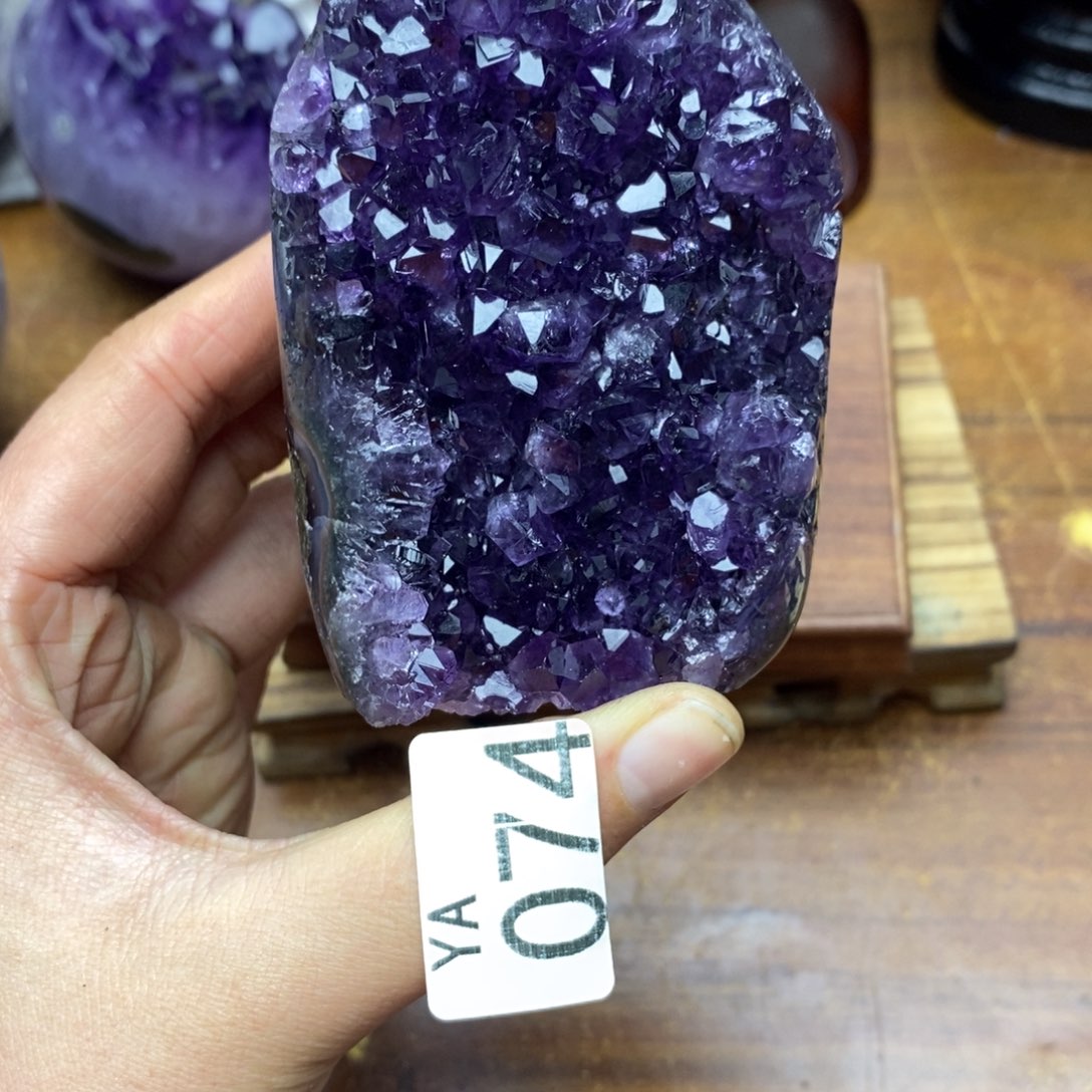 水晶大型摆件（非配饰）未镶嵌