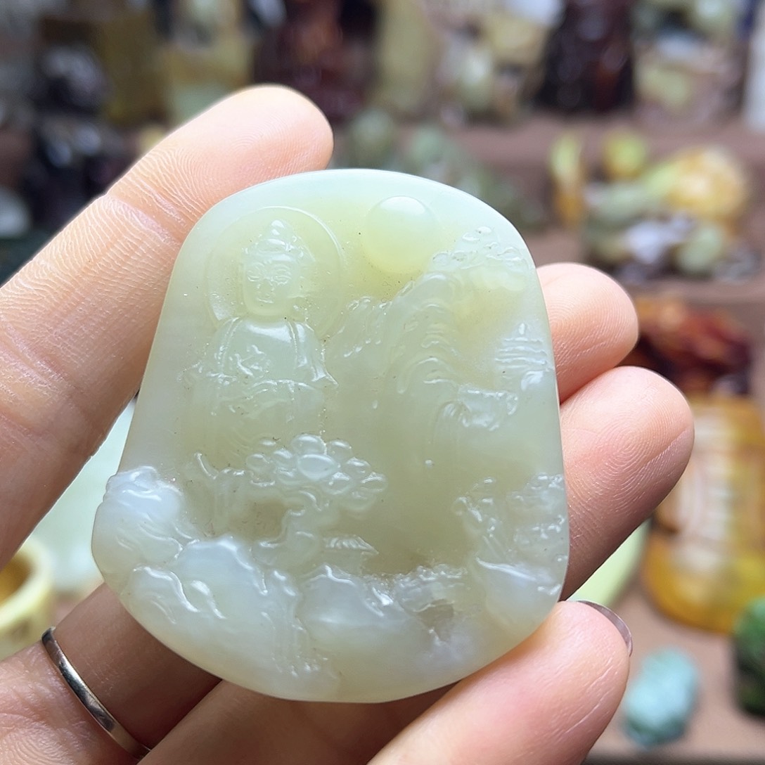 白玉菩提吊坠96。。