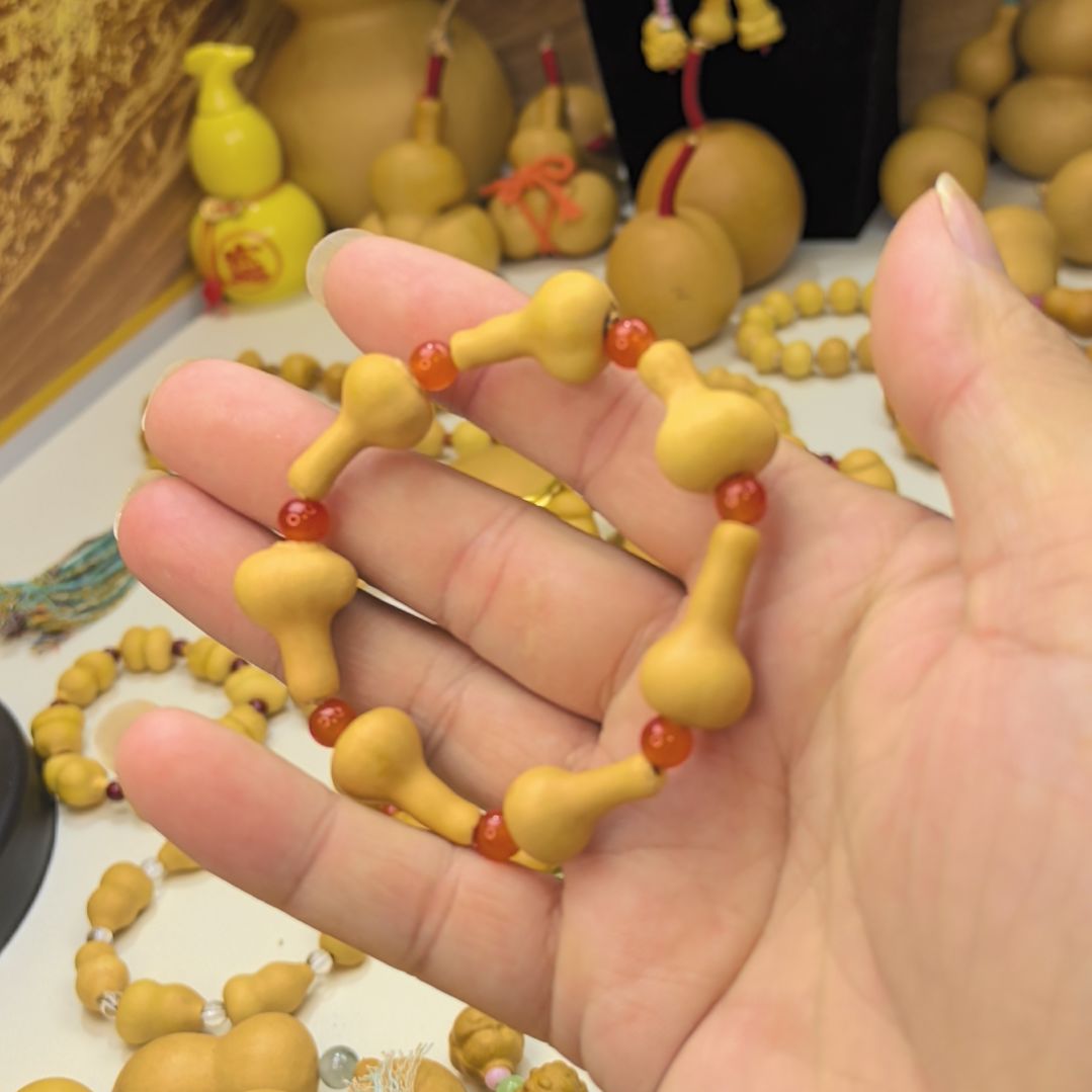 独霸天下手串三款