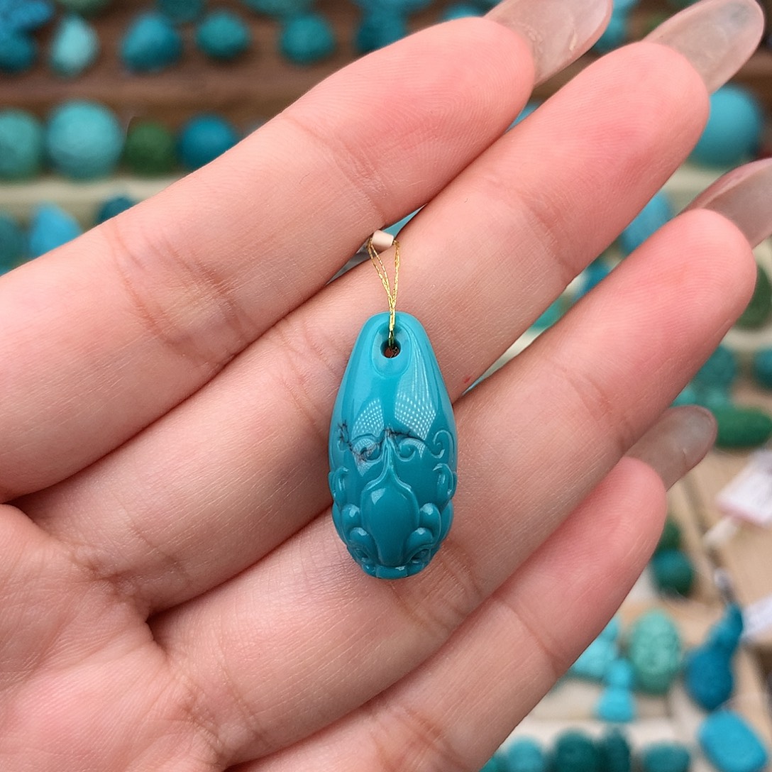 未镶嵌绿松石珠宝奇石