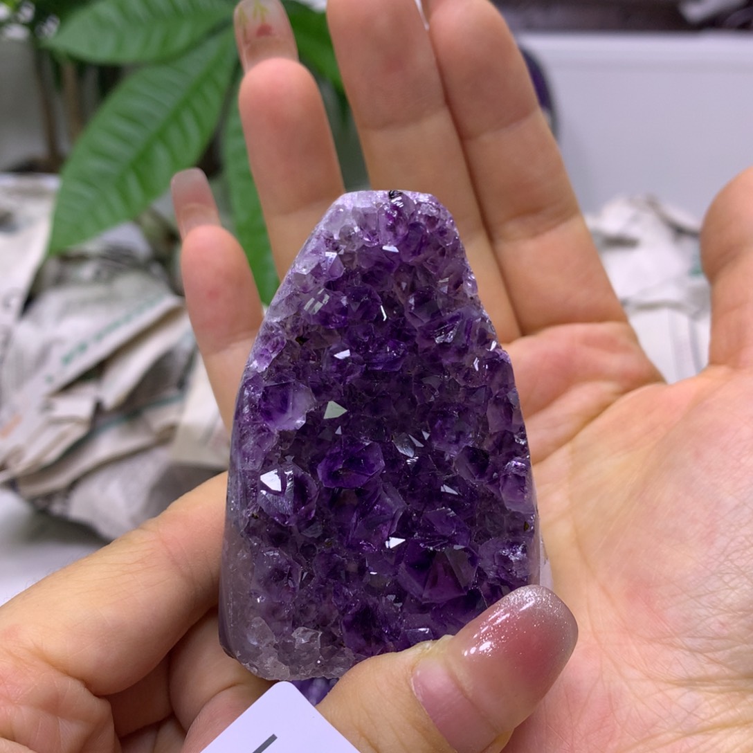 未镶嵌紫晶大型摆件（非配饰）H010