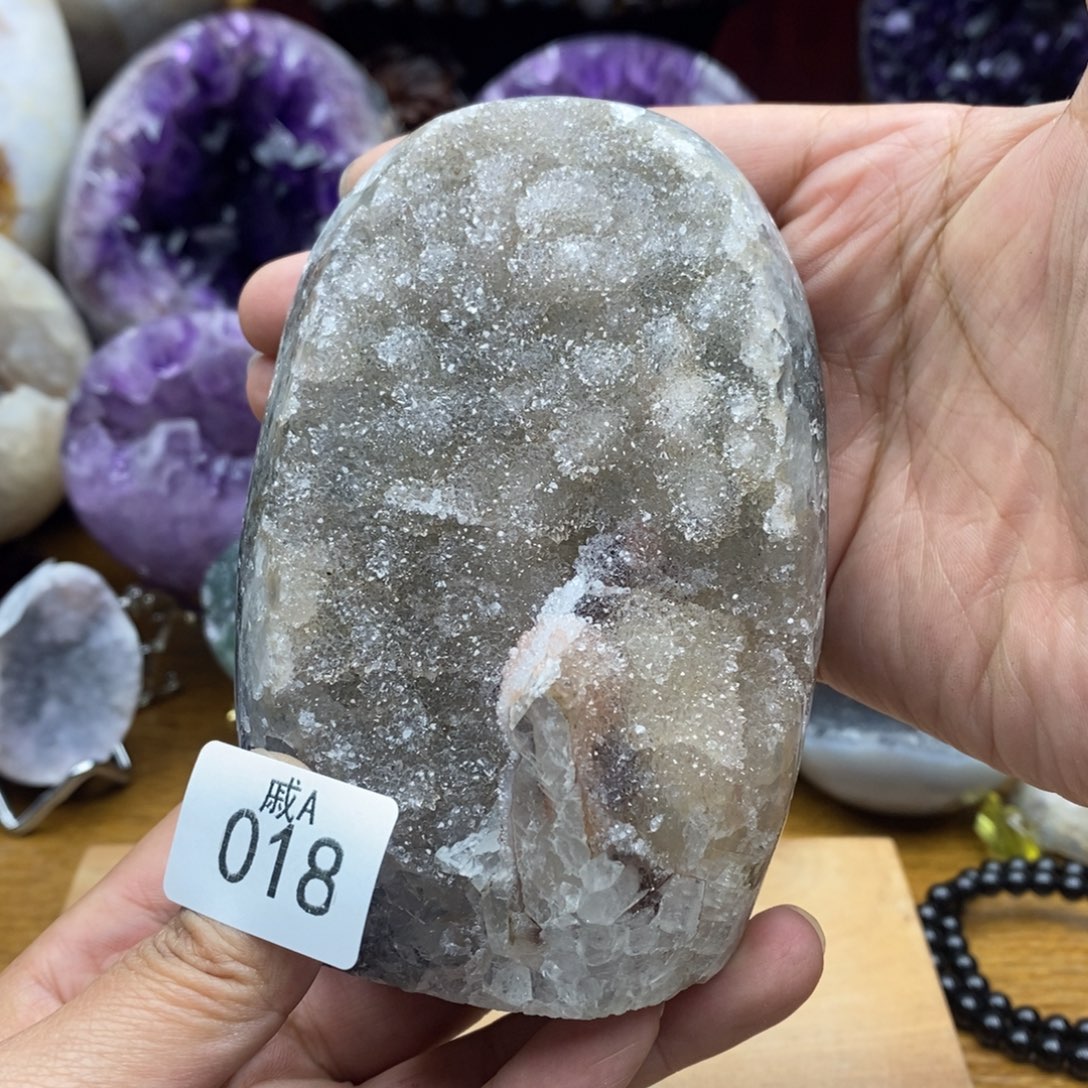 水晶大型摆件（非配饰）未镶嵌