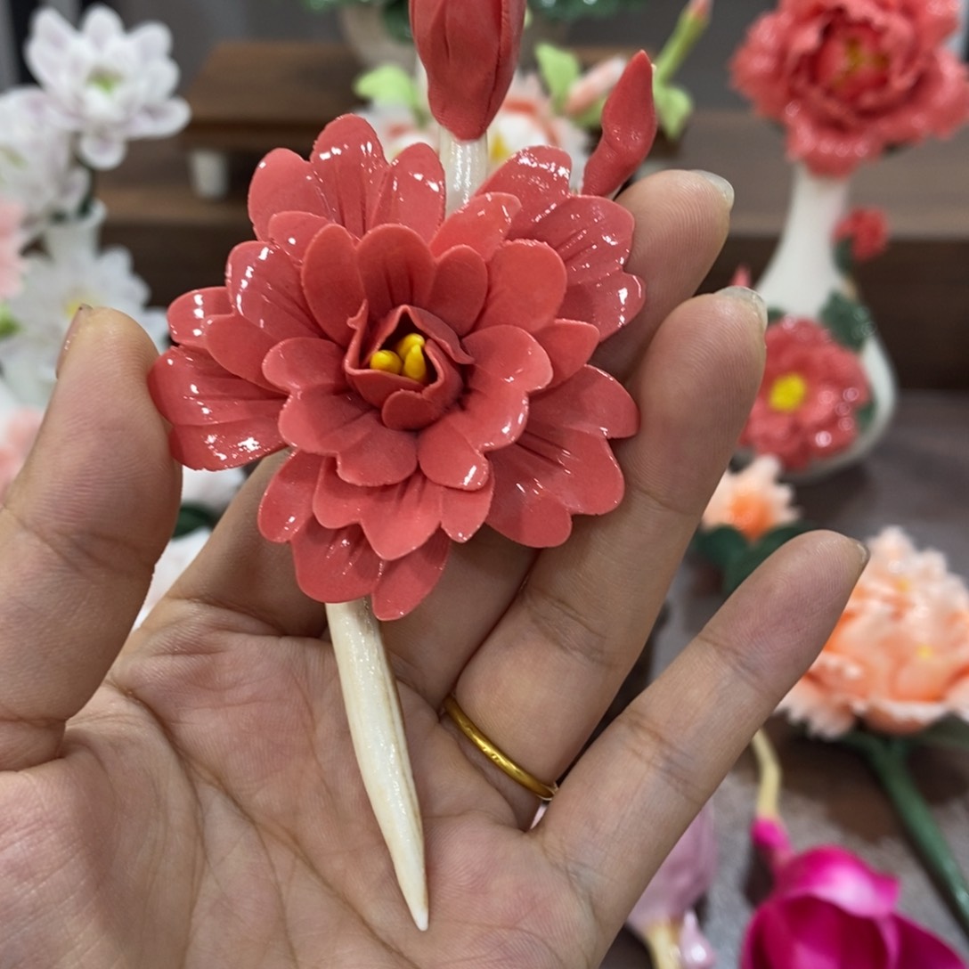 摆件陶瓷手工花摆件