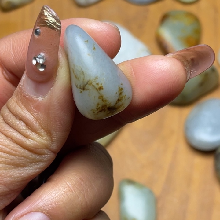 和田玉未镶嵌珠宝半成品