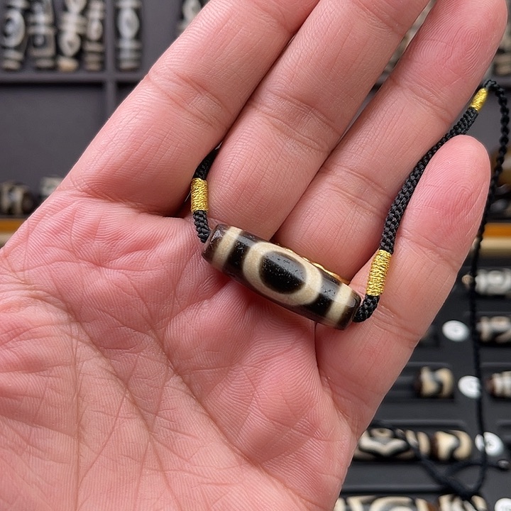 玛瑙/玉髓颈饰未镶嵌上肯台珠玛瑙条纹