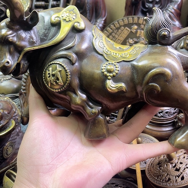 铜器8856889998558589888