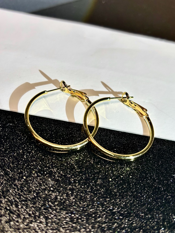 铜合金耳饰 光面百搭素圈3.0cm