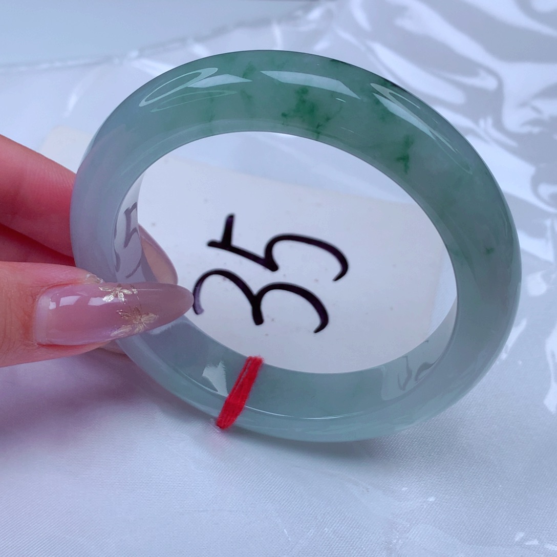 翡翠手镯未镶嵌翡翠54