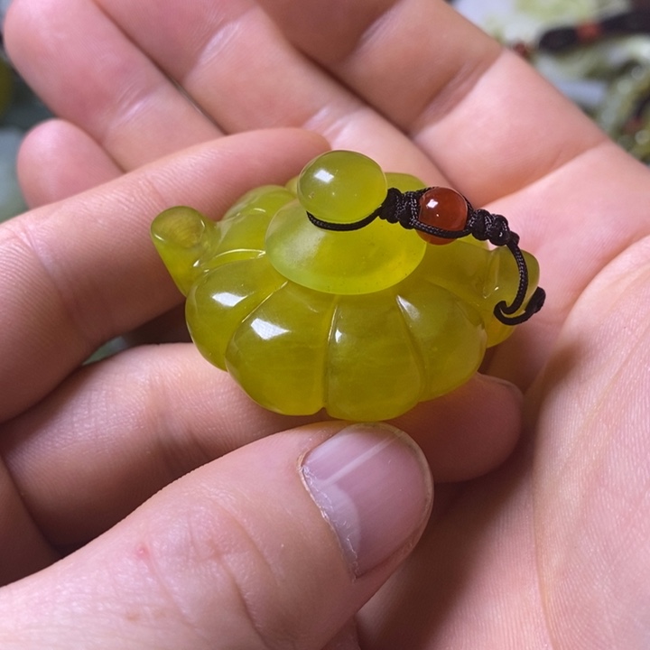 岫玉岫玉挂件未镶嵌