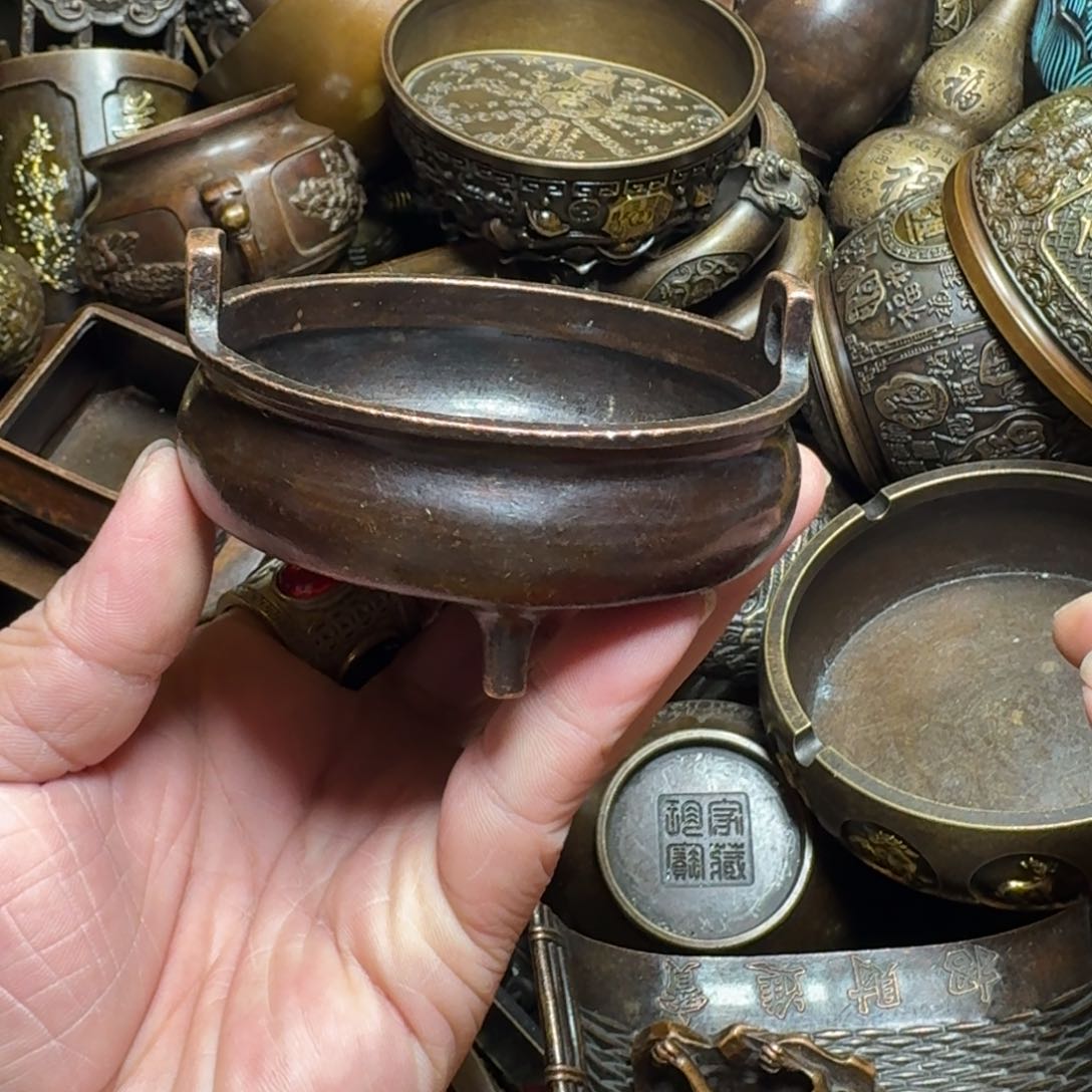 铜器摆件收收藏藏