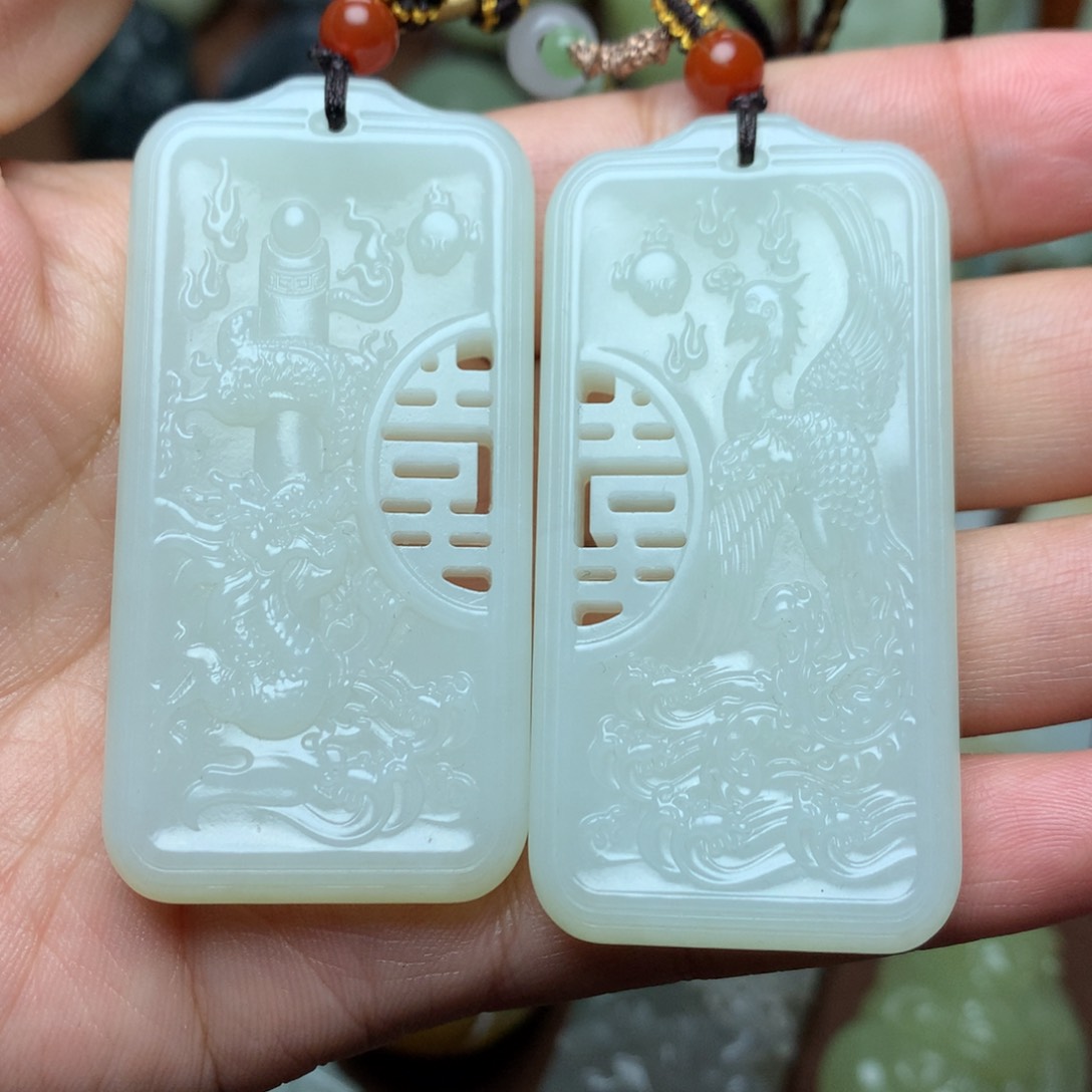 和田玉挂件未镶嵌伟*吖