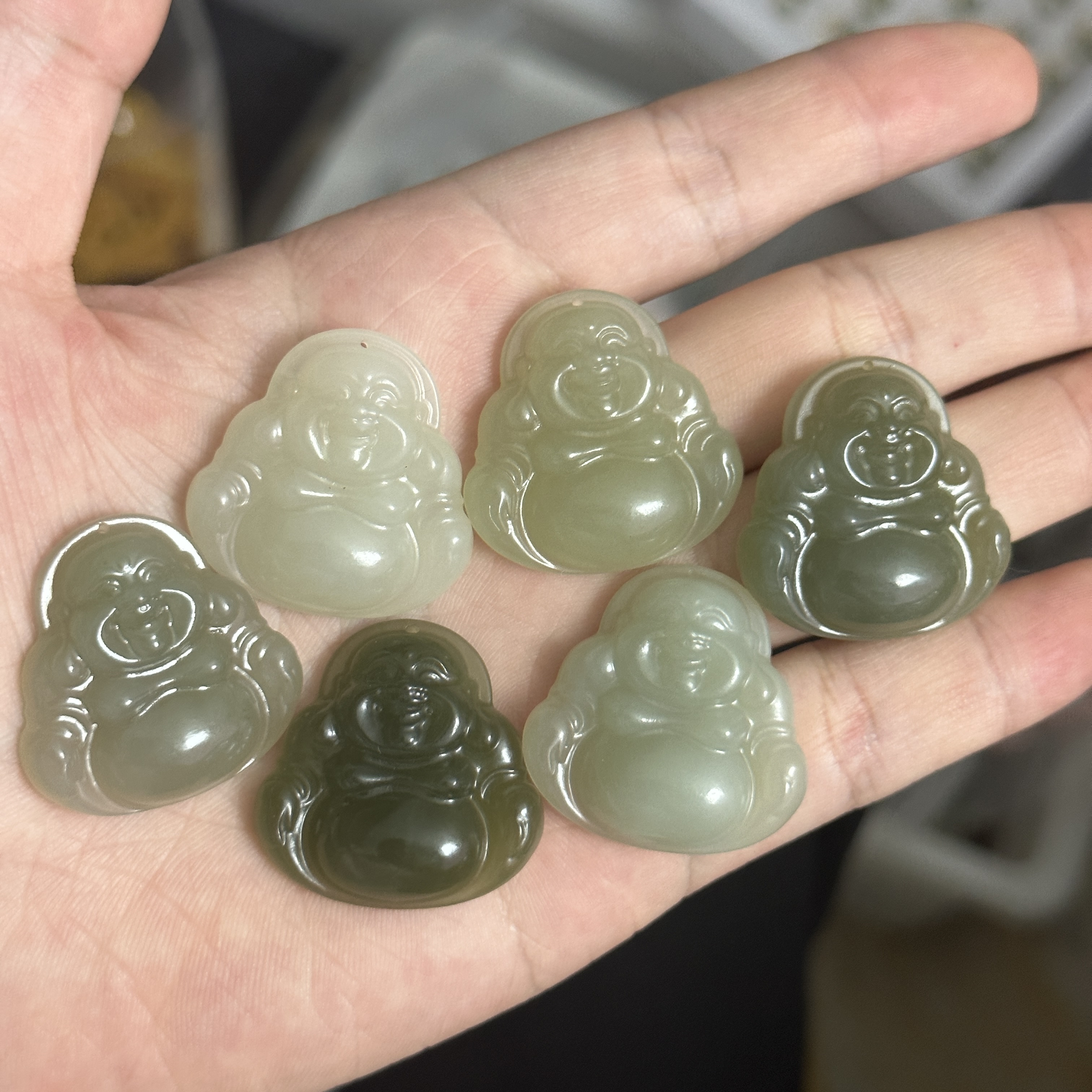 【O5】和田玉佛公多样性发其一